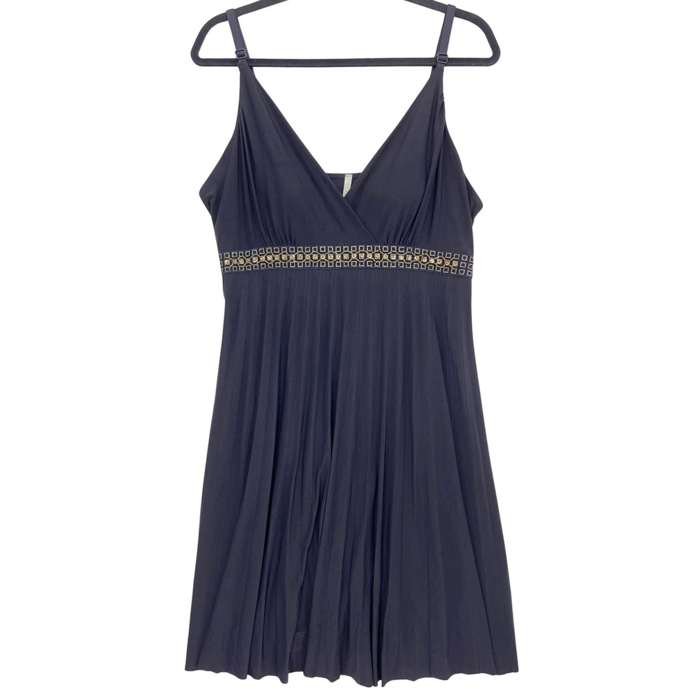 Cameo Black Beaded Empire Waist Pleated Dress Medium V-Neck Spaghetti Strap